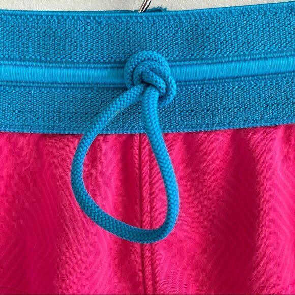 Nike Women’s Dry Fit Drawstring Training Running Shorts Size Small - Picture 5 of 8